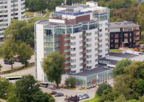  Riga Islande Hotel with FREE Parking  Рига